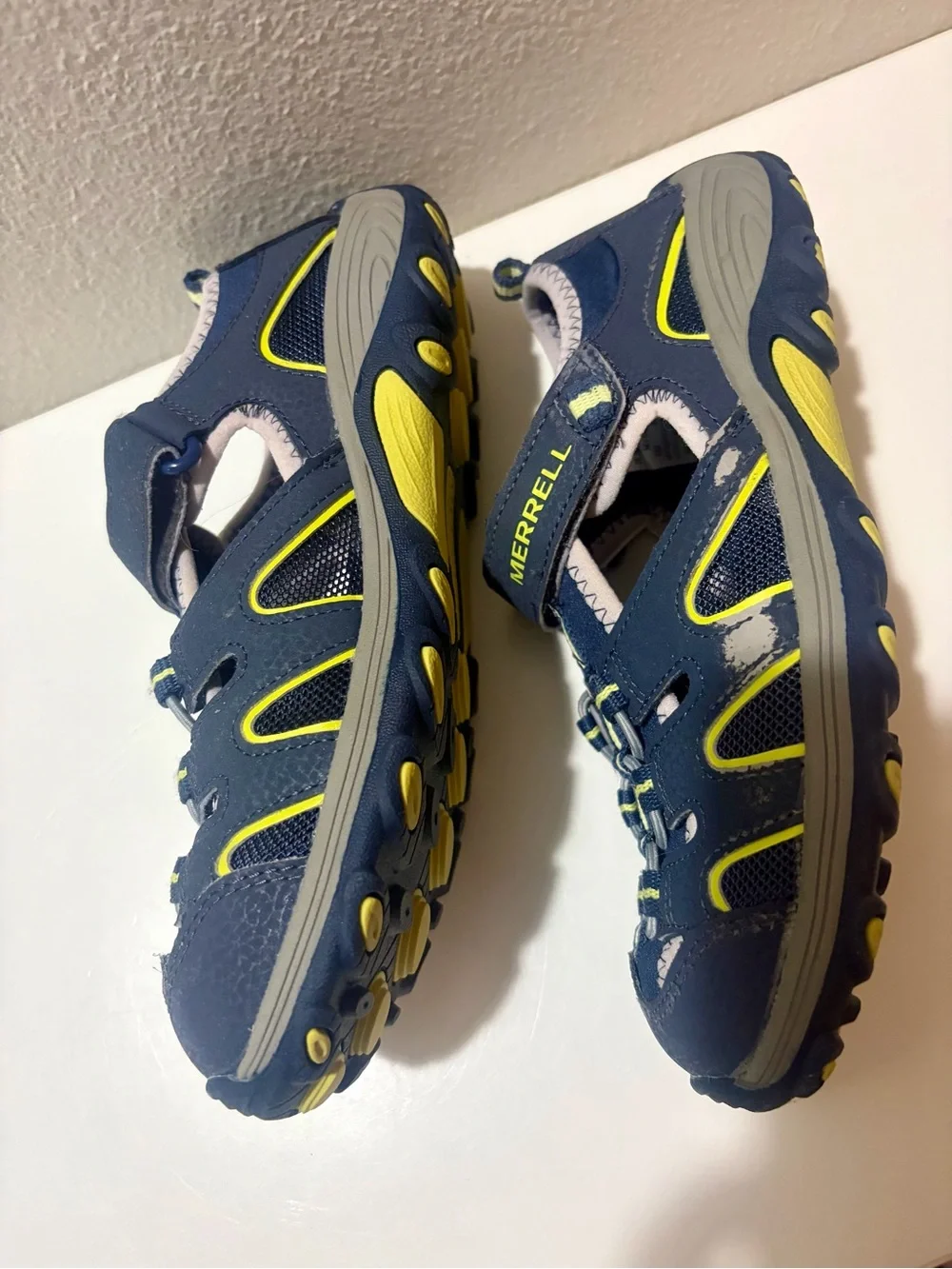 Merrell Kids Navy with Yellow-Accent Closed-Toe Water Shoes